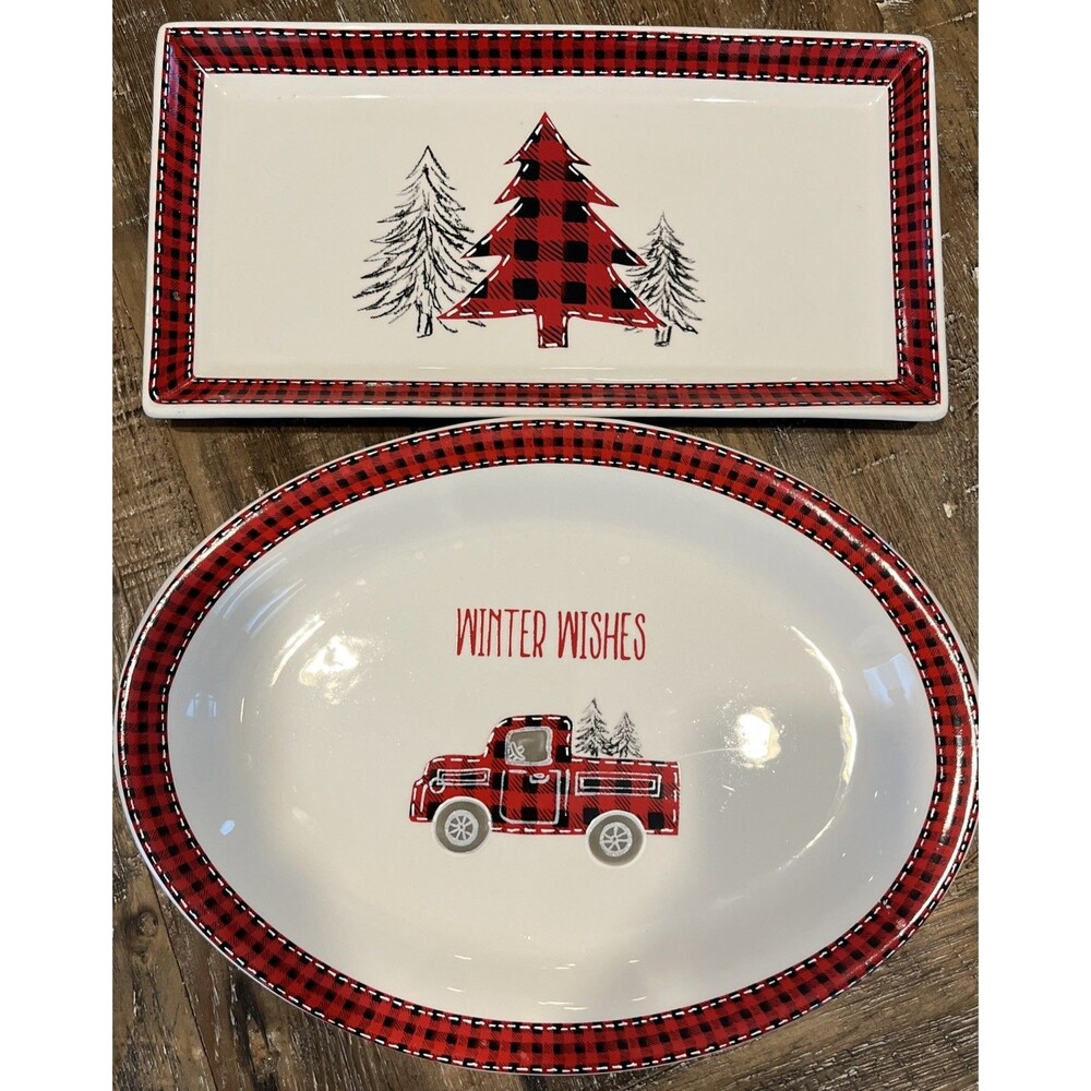 10 Strawberry Street Plaid Oval & Rectangle Serving Platters 14x7&14.5 x11 Plaid